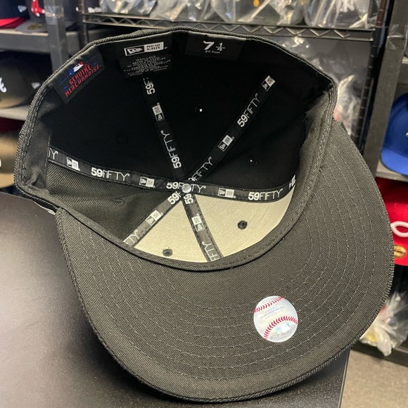 New Era - Los Angeles Dodgers 59Fifty Script Logo Fitted Cap - Black - MLB - Picture 4 of 4